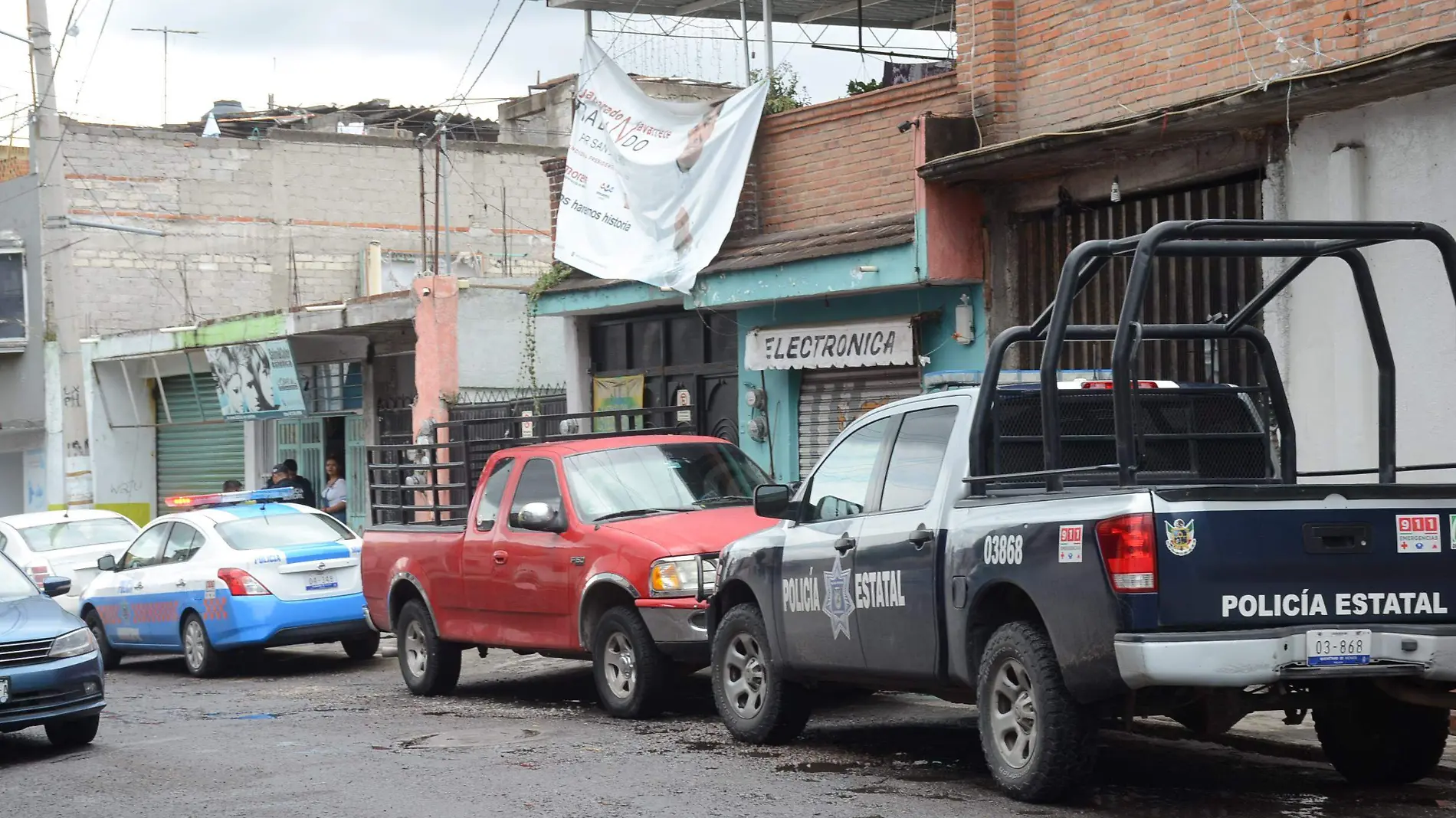 14 JUNIO. La policía llegó